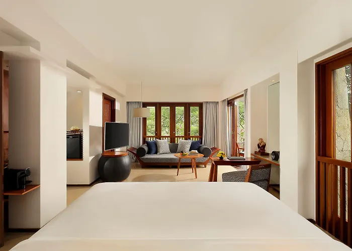 Maya & Resort 5*